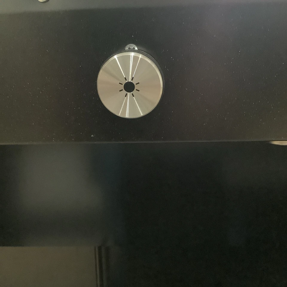 Черная вставная вкладыш для капота Vent-A-Hood 52 дюйма BH252PSLD BL RM5 - Изображение 3 из 4