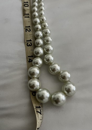 Givenchy Long Pearl and Rhinestone Necklace - Picture 7 of 7