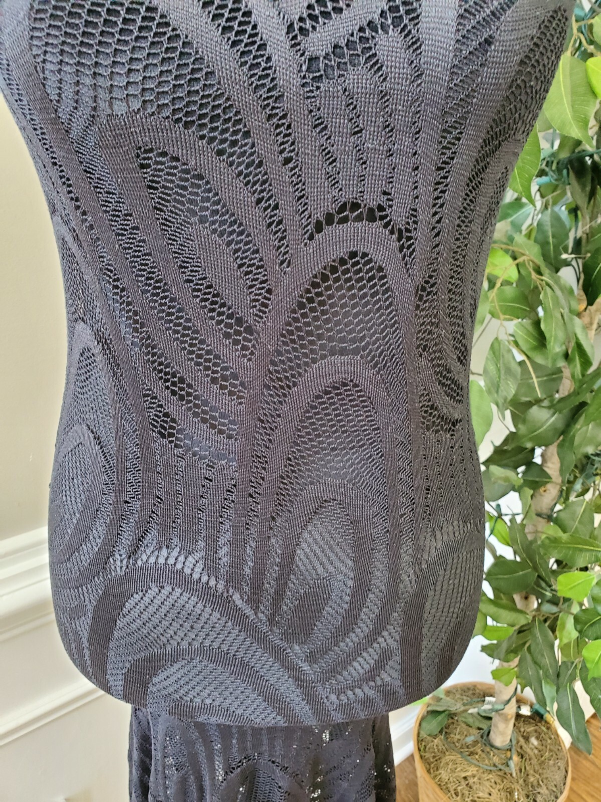 Boutique Style Solid Black Nylon Off The Shoulder… - image 3