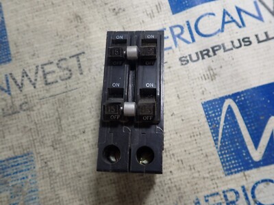 Square D QOT21515 4 Pole QOT 15 amp 120/240 volt HOOK Plug in Circuit breaker 