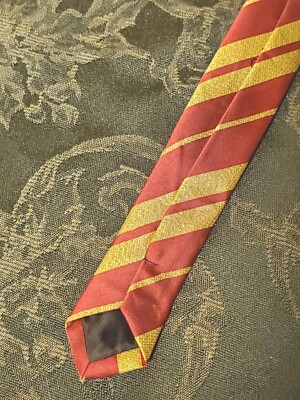 Harry Potter - Cravate Gryffondor avec boîte cadeau | Elbenwald