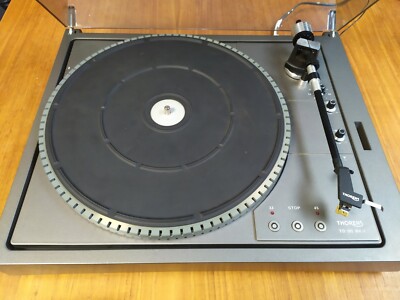 Pin's Vintage Platine - Thème Musique - En Acier - Neuf Avec étiquettes