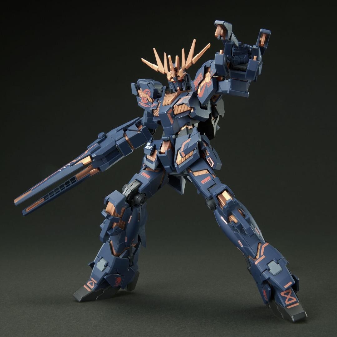 Unicorn Gundam HG 1/144 Bandai Mobile Suit NIKE Destroy Mode
