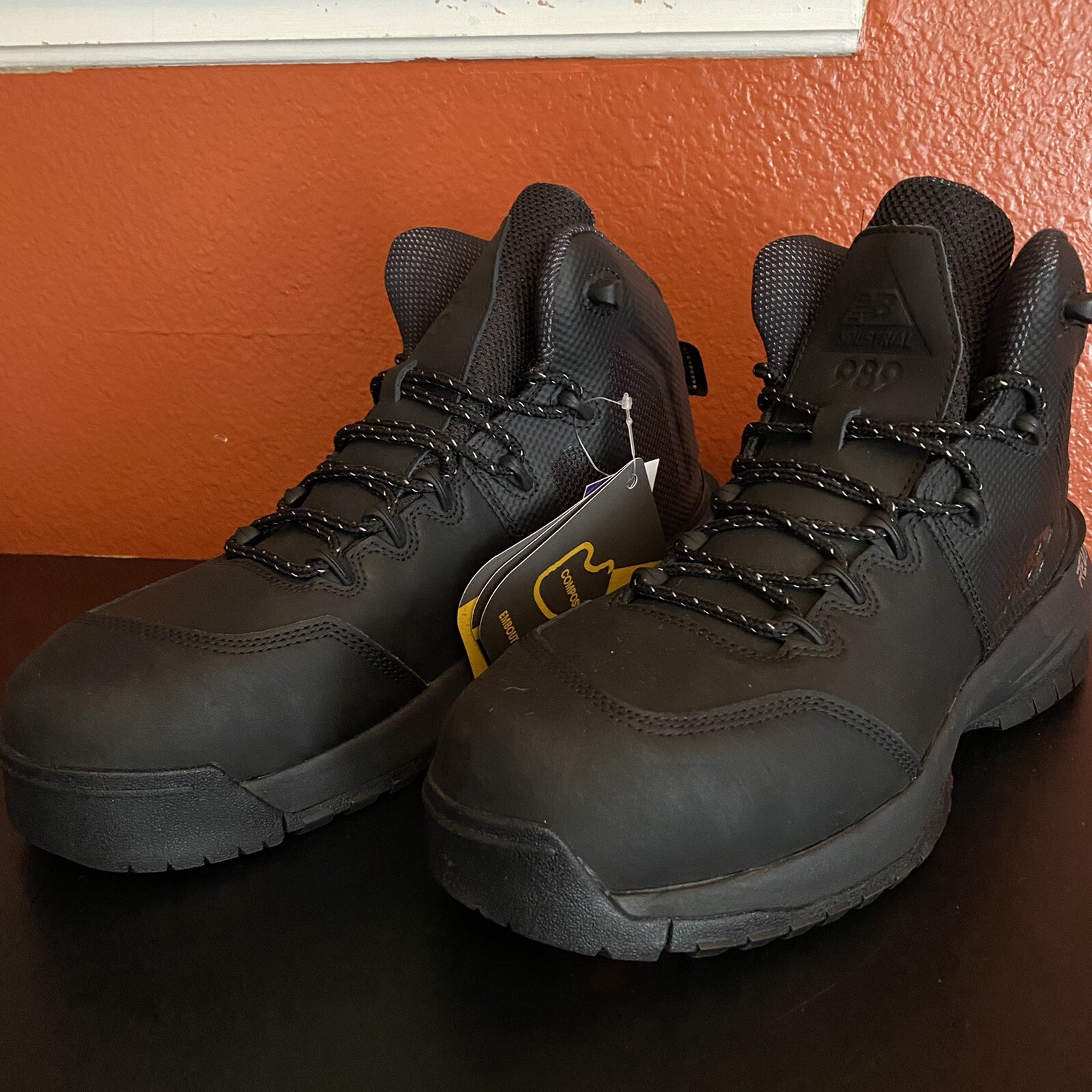 New Balance Work Boots Mens 10 Black 