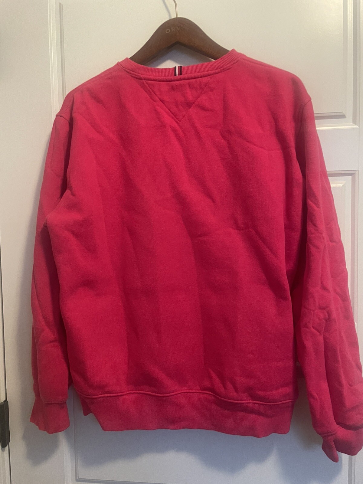 Men's Tommy Hilfiger Crew Neck Essential Logo Pullover Hot Pink Sweatshirt Large image 4