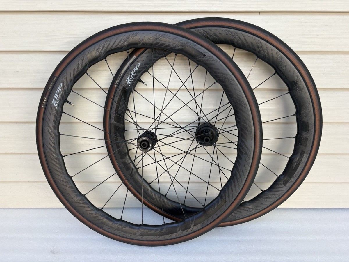 ZIPP 353 NSW Carbon Tubeless Disc Wheelset. 12-speed SRAM XDR