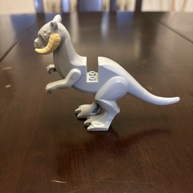 Lego Star Wars Tauntaun Minifigure 7749 7879 - Great Condition