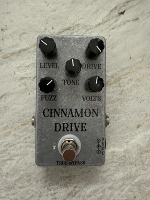 Durham Crazy Horse Fuzz Gitarrenpedal Klon Neil Young Sonderanfertigung 