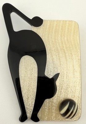 LEA STEIN PARIS ACETATE BLACK CAT PLAYING WITH STRIPED BALL BROOCH K549C
