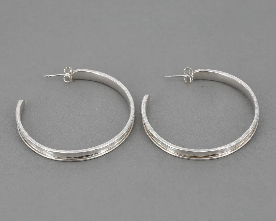 RARE Retired Silpada Big Hammered Sterling ENGLISH CHANNEL Hoop Earrings P2815 - Image 3 of 4