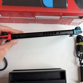 Nintendo Switch Console &ndash; Red & Blue Joy-Cons &ndash; Complete in Box US Model