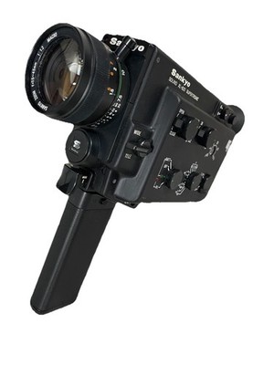 SANKYO Sound Xl-620 Supertronic Movie Camera w/ZOOM F7.5-45MM 1