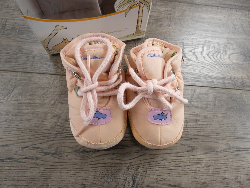 Ropa Bebé Niña Nueva De Colección Carter's John Lennon Talla 3 Rosa Botas Zapatos Foto 4 de 4