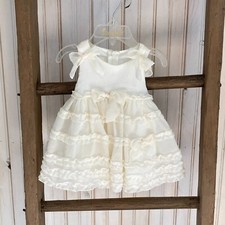 Vestido Blanco Volantes Bebé Niña Talla 6 Meses Marca Cenicienta Lazos Nuevo Con Etiquetas