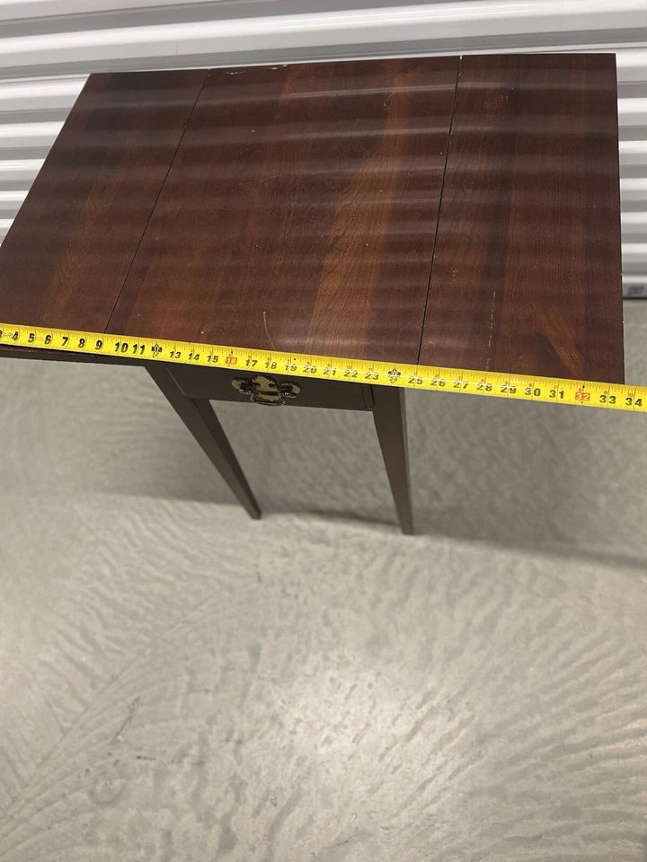 HOOKER FURNITURE  Rear Drop Leaf One Drawer Accent End Table 011-80-137 Freeship - Image 2 of 4