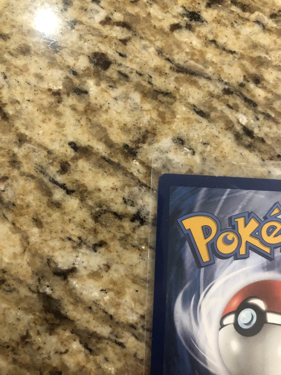 Reshiram 25th Anniversary Celebrations Pokémon TCG Holo Rare Reshiram 25th Anniversary Celebrations Pokémon TCG Holo Rare
