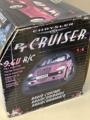 PT CRUISER ミニカー 1/18 SCALE CHRYSLER PT CRUISER CONVERTIBLE IN D.BLUE BY