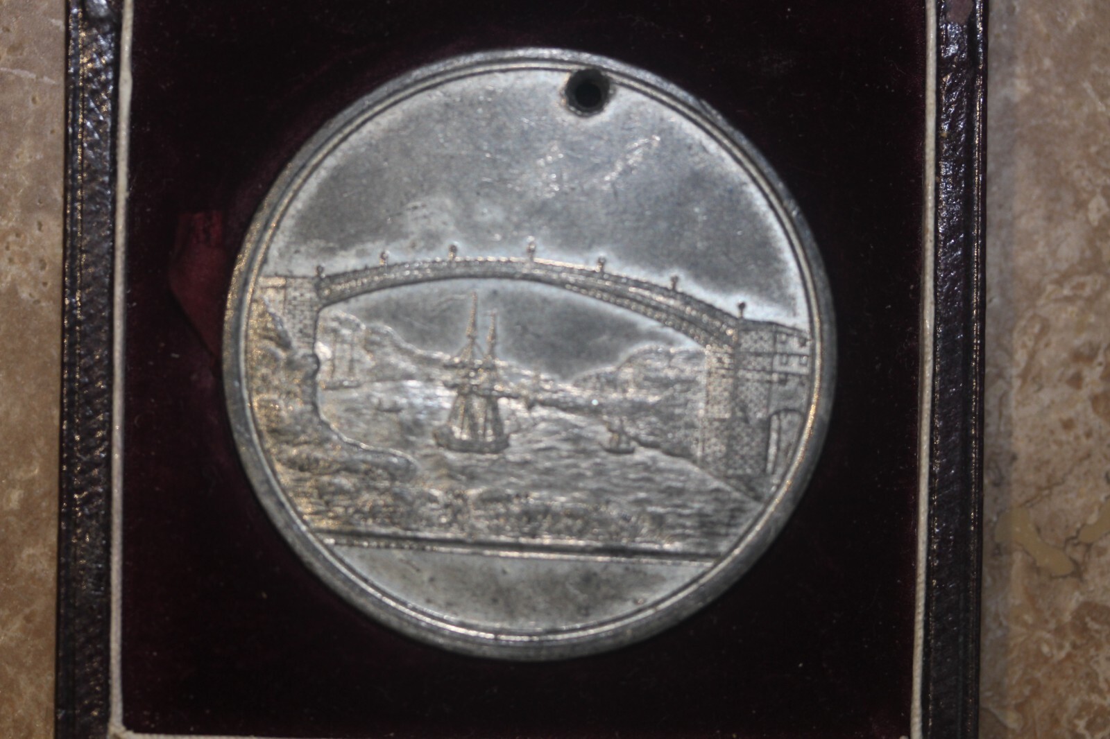 Sunderland Bridge Lottery medal (ref 1104) in original box Excellent