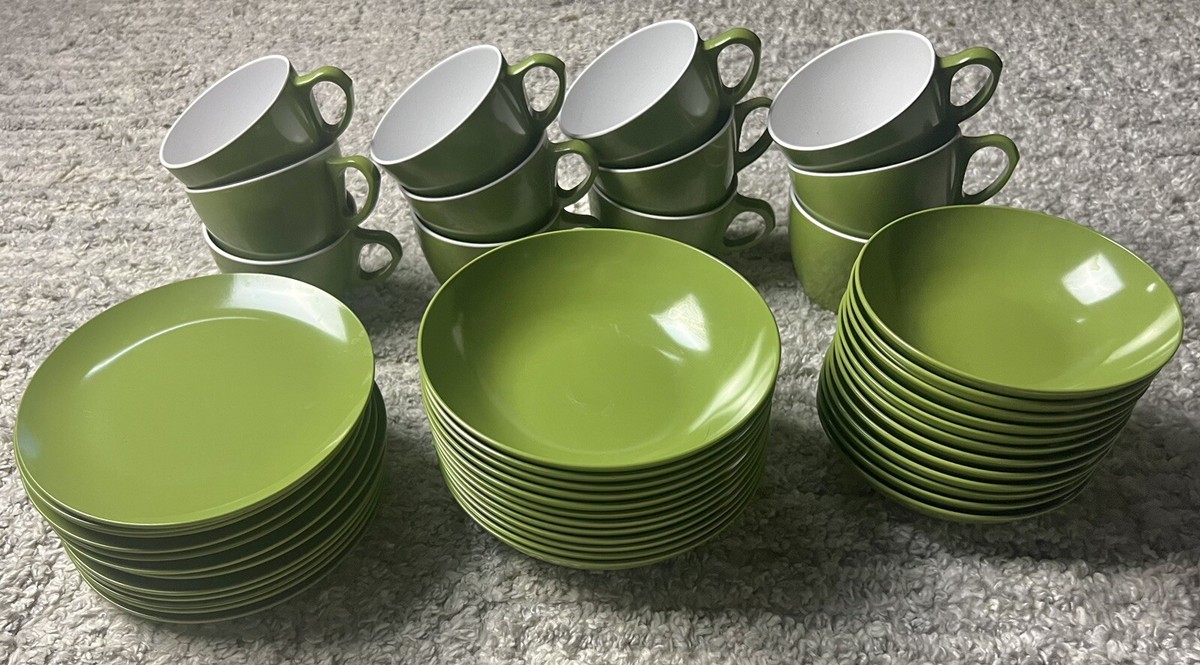 Vintage Plastic Dishes Malmac Green 48pc Cups/Small Large Bowls