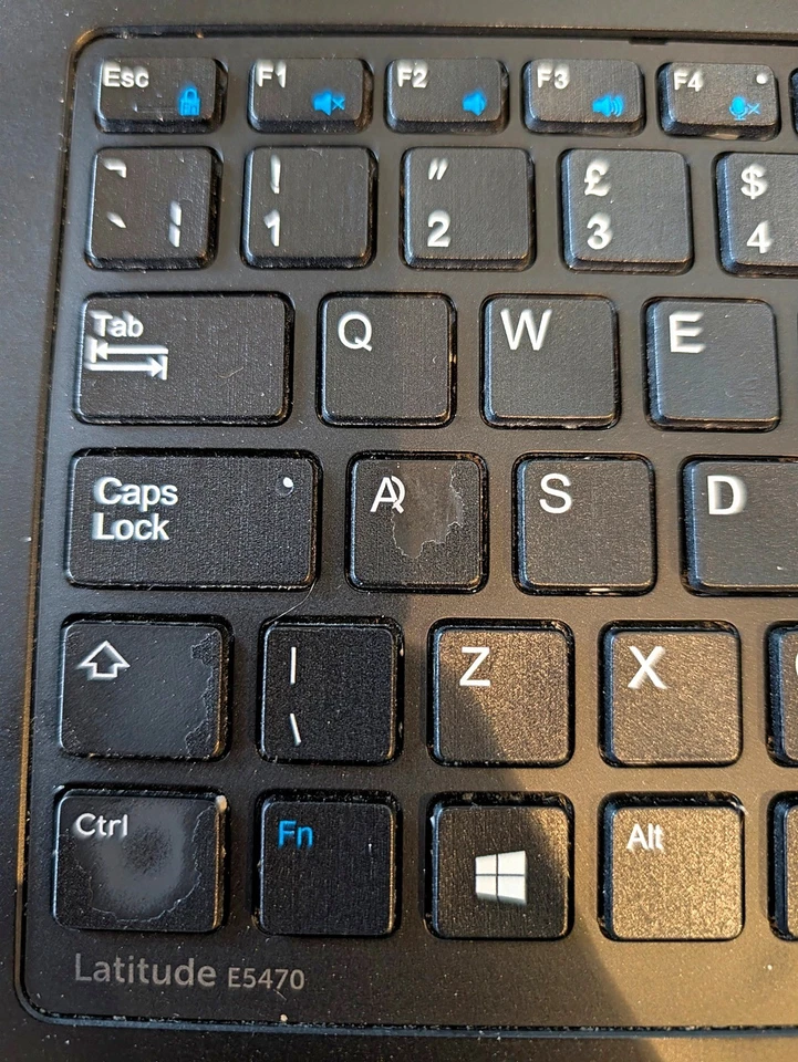 Dell Latitude E5470 · i5-6300U · 16GB · 256GB, photo 2 of 5