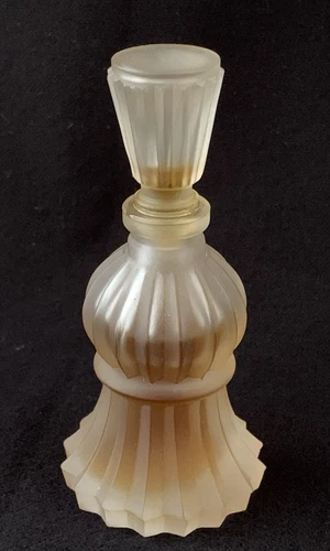 Scarce Vintage J R Watkins White Blossom 3/8 OZ Perfume Frosted Tassel Bottle