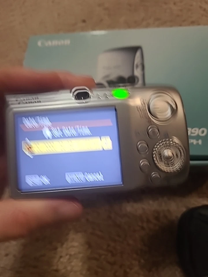 佳能 PowerShot 数字 ELPH SD890 IS / 数字 IXUS 970 IS 10.0MP 数码带盒 — 第 3/4 张图片