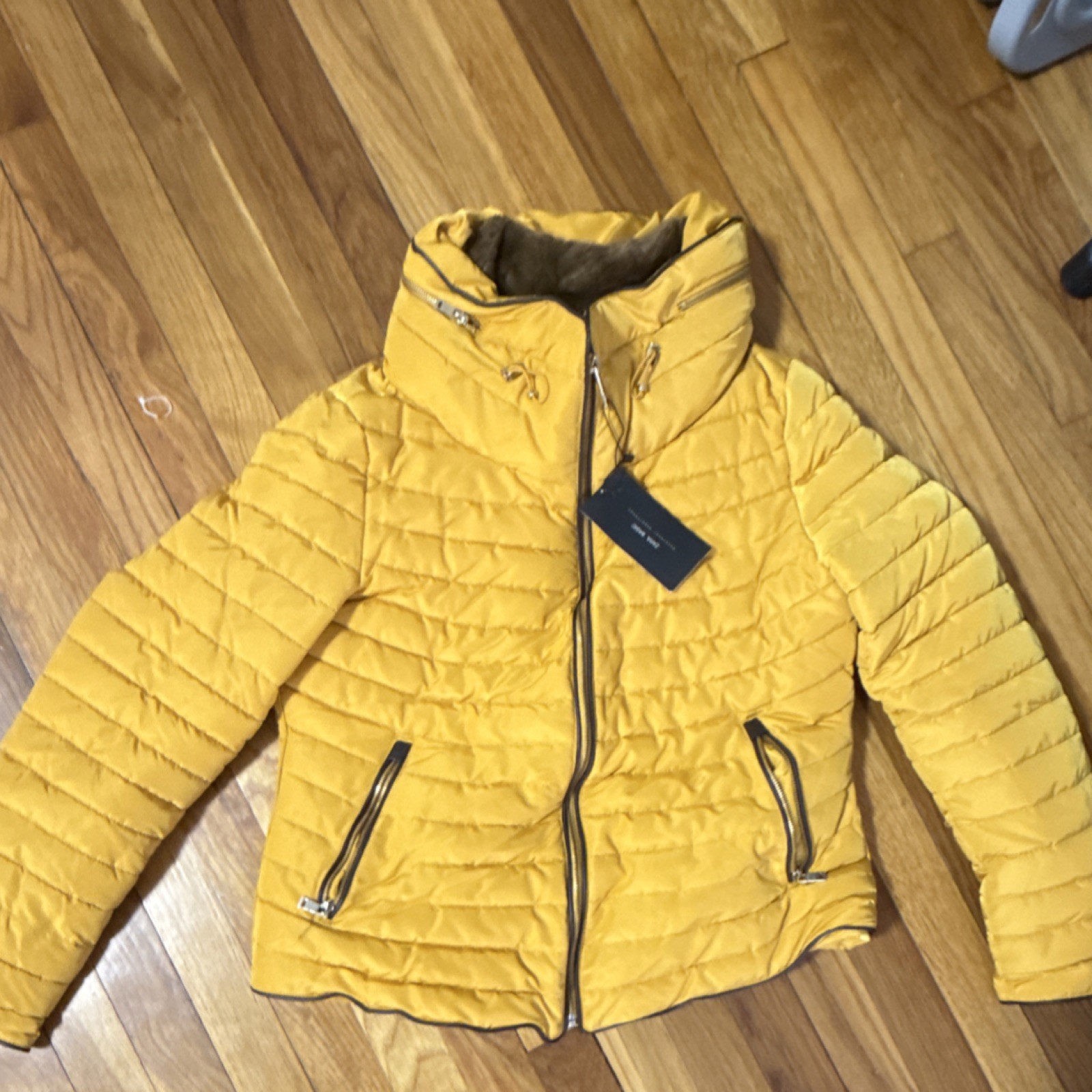 Zara Basic Yellow Puffer Jacket Women XL Full Zip Collared Pockets