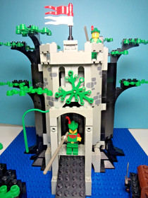 Lego # 6077 : Forestmen's River de Castle. Un bon vieux vintage!  Incomplet