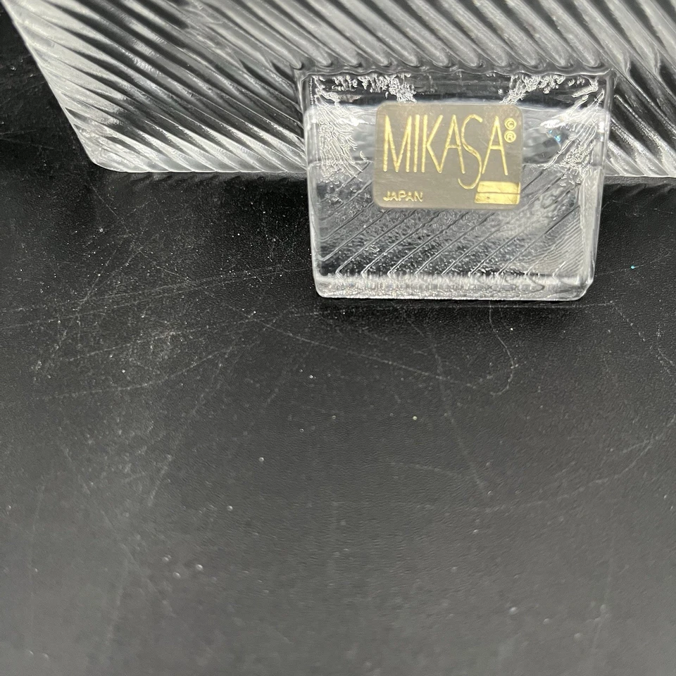 Set of 2 Vintage MIKASA Art Deco Picture Frame Crystal Ribbed Rectangle & Oval - Image 3 of 4