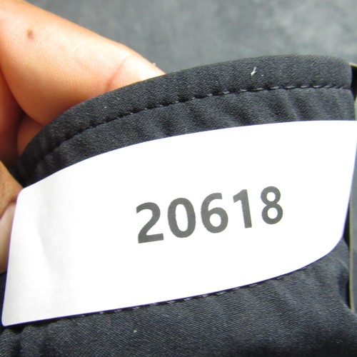 Under Armour Pants Mens 38x34 Black Drive Golf Performance Stretch UA NWT - Picture 11 of 11