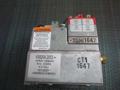 Honeywell VS820A2003 Gas Valve NEW!