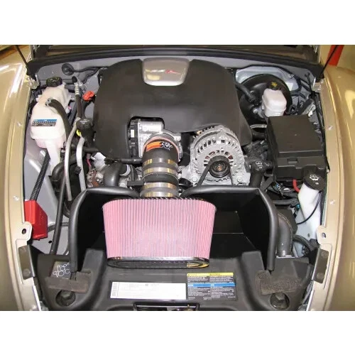 Sistema de admisión de aire frío K&N Performance 57-3055 2005-2006 Chevrolet SSR 6,0 L V8 Foto 2 de 2