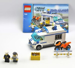 lego city prisoner transport 7286