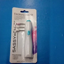 Sassy Chic Electronic Nail Manicure Kit - White & Blue