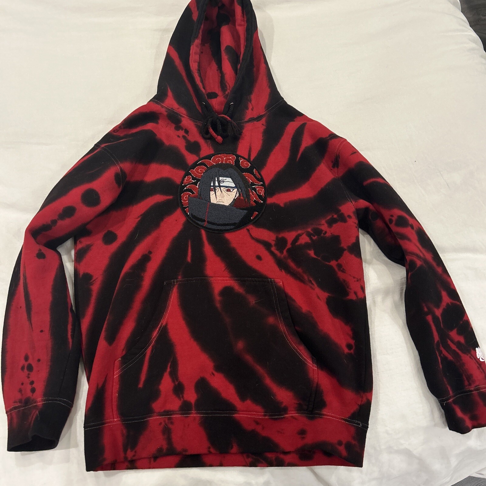 Hypland Naruto Itachi Chenille Pullover Hoodie CW2 Red Tie Dye Medium | eBay