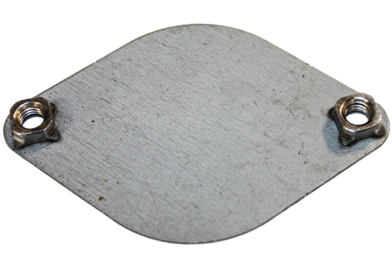 Kawasaki 13272-2272 PLATE to cover starter opening KA