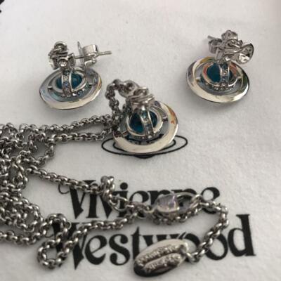 アクセサリー Vivienne Westwood 00s Middle OrbNecklace Vivienne Westwood 00s Middle Orb Necklace | Mercari