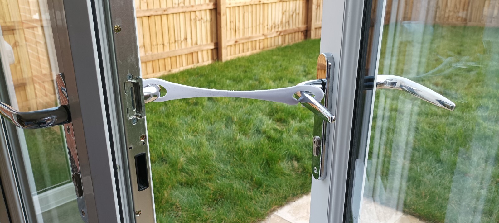 uPVC Door Restrictor Arm Patio French Doors 90 Degree Steel Stay With