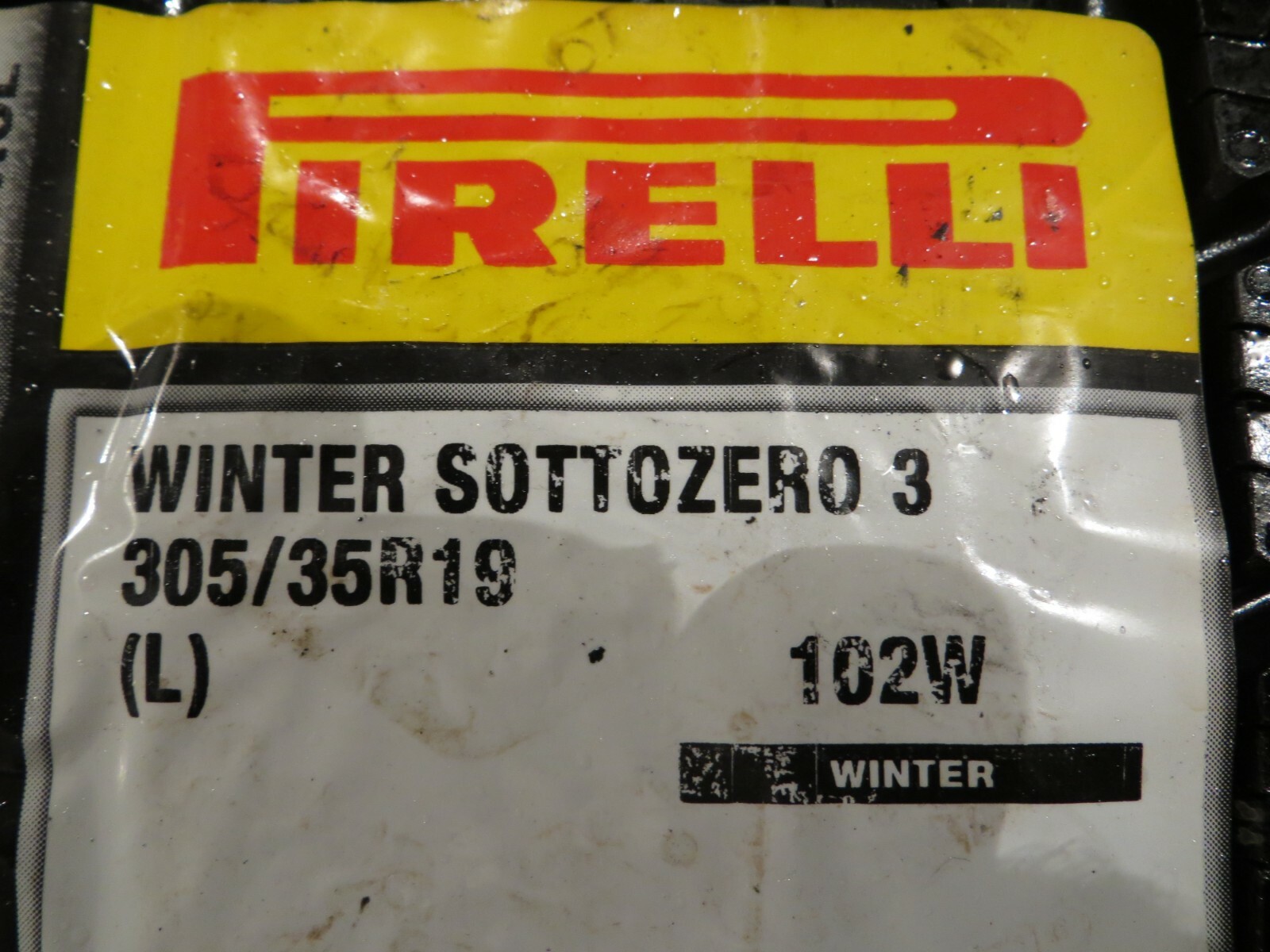NEW 1 ONE PIRELLI WINTER SOTTOZERO 3 L LAMBORGHINI 305/35R19 SNOW 305 35 19 2738