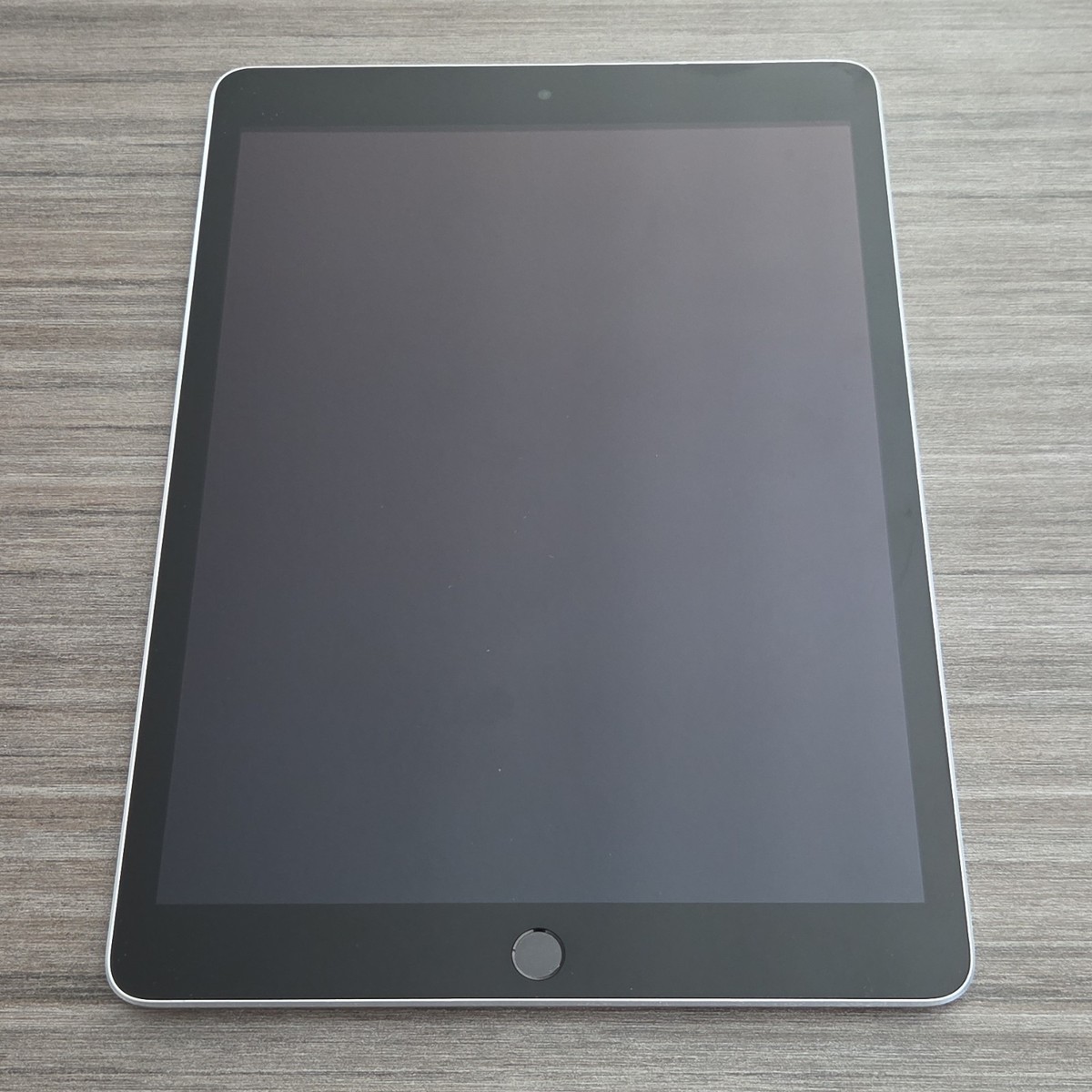 Apple iPad 9th Gen A2602 Silver Tablet, iPad Series, Model A2602