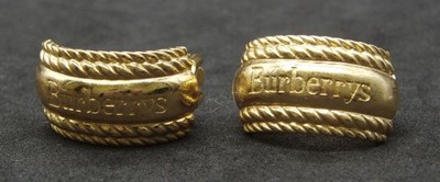 Burberrys goldfarbene Ohrclips mit Seil Design Länge 2,5 cm Breite 1,5 cm