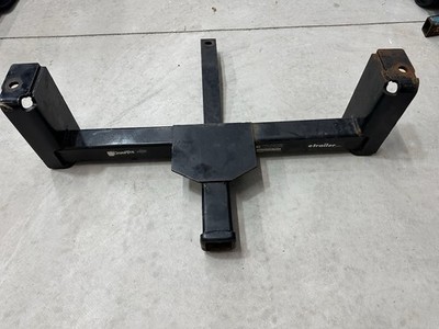 E-Trailer Draw-Tite Front Receiver Hitch 2 Inch Receiver