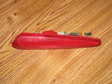 00-03 Nissan Maxima Rear Side Marker Light Lh Oem Driver 00-03 Nissan Maxima Rear Side Marker Light Lh Oem Driver