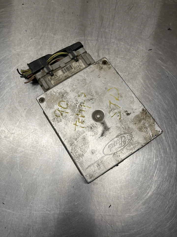 Computadora E8TF-12A650-AX1B ecm ecu 1988-1990 Ford Tempo o Mercury Topaz Foto 2 de 4