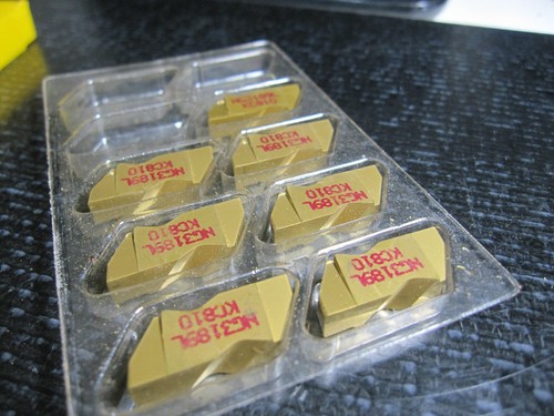 7 NEW Kennametal Top Notch NG3189L KC810 carbide inserts - Foto 5 di 6