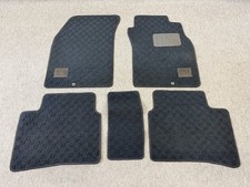 Genuine Nissan Primera P10 Hp10 Carpet Floor Mats Set 1993-1996 Oem No Tears Genuine Nissan Primera P10 Hp10 Carpet Floor Mats Set 1993-1996 Oem No Tears