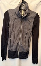 Lululemon Define Jacket Size 2 Gray Black Herringbone Mock Neck Full Zip