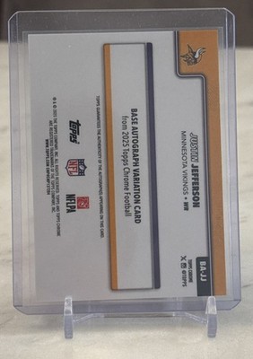 2025 Topps Chrome Football Justin Jefferson True Gold Auto 26/50