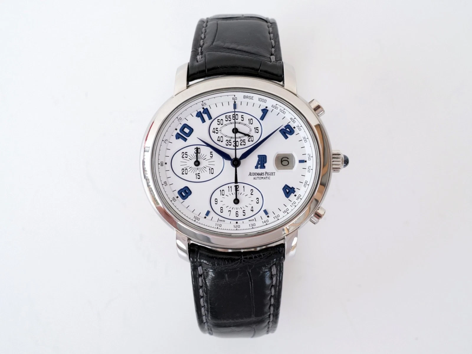 Audemars Piguet — Audemars Piguet Millenary Chronograph White Dial 25822ST