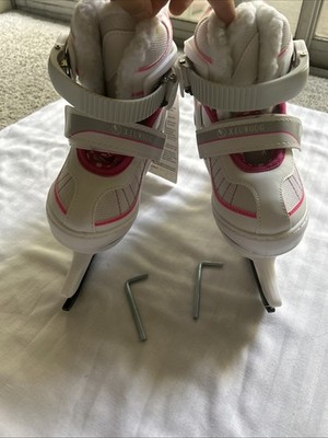 Kids Adjustable Ice Skates   Size S (30 33 EU)   Stainless Steel Blades   New